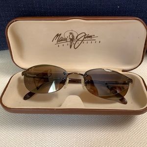 Maui Jim sunglasses with original case